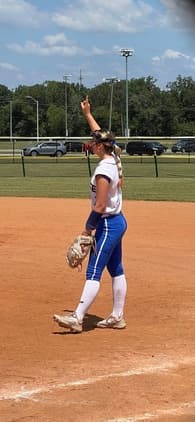 Sloan Holladay Softball recruiting profile image