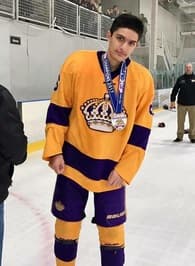 Nicolas Gonzalez Men's Ice Hockey recruiting profile image