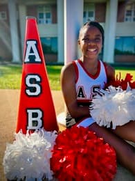 Taelor Robinson Cheerleading recruiting profile image