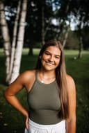 profile image for Ella Szekeress