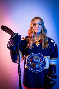 Annabella Van Berkel Women's Ice Hockey recruiting profile image