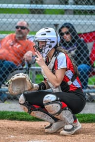 Carolyn Mueller Softball recruiting profile image