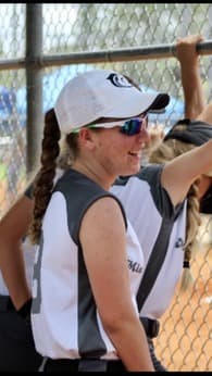 Amanda Diaz Softball recruiting profile image