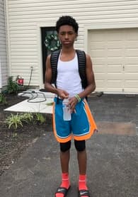 Eric Henderson Men's Basketball recruiting profile image