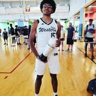 James Holmes Men's Basketball recruiting profile image