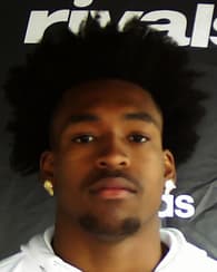 Artez Young Football recruiting profile image
