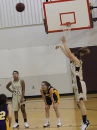 Taylor Garza Women's Basketball recruiting profile image