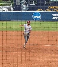Reese Basinger Softball recruiting profile image