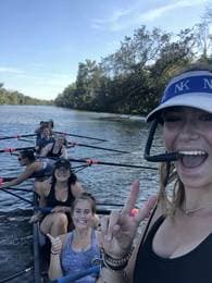 Zoe Warren Women's Rowing recruiting profile image