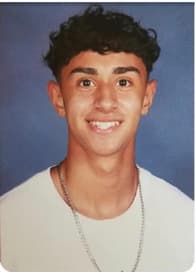 Alex De Leon Men's Basketball recruiting profile image