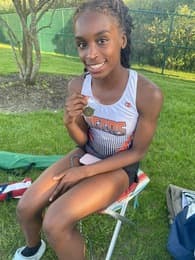 Robyn Watts Women's Track recruiting profile image