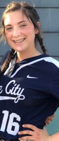 Phoebe Schultze Softball recruiting profile image