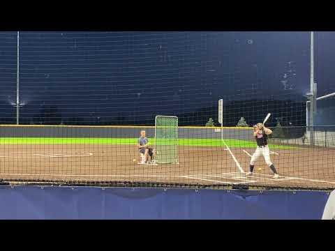 Video of Homerun Derby @ Iowa Western Community College Showcase