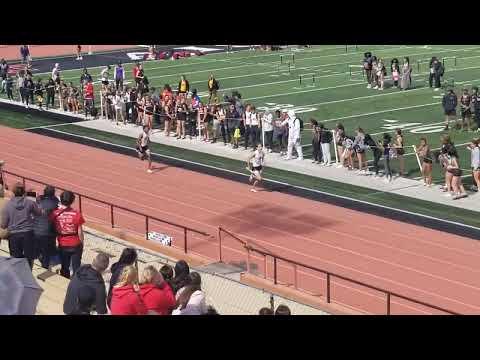 Video of district 4x400