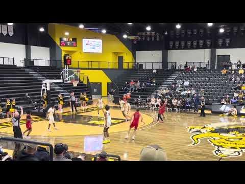 Video of 24 Riley Wolf - 17 Points vs. Three Rivers CC