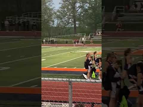 Video of 4x400 meter relay 