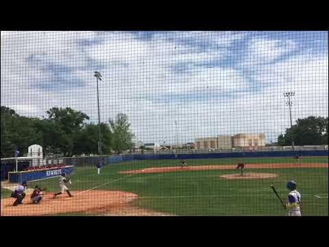Video of Luis Cedeno (2021) hitting 