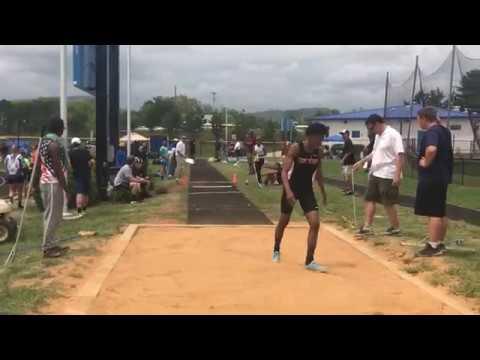 Video of DeJon Mayo jumps 46'4.25"