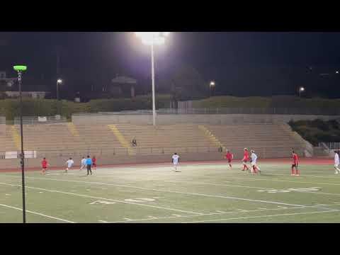 Video of Santos high school Jan 2023 #7 keeps attacking until he retrieves the ball