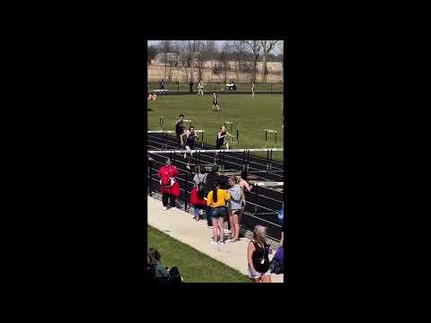 Video of Freshman year 16.30 110m hurdles (Lane 4)