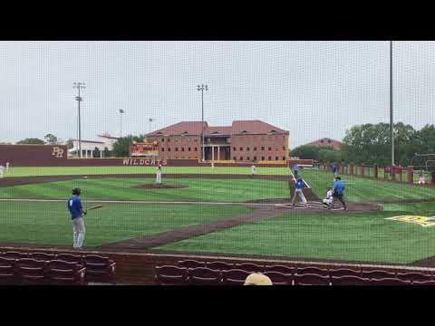 Video of Braydon at the plate