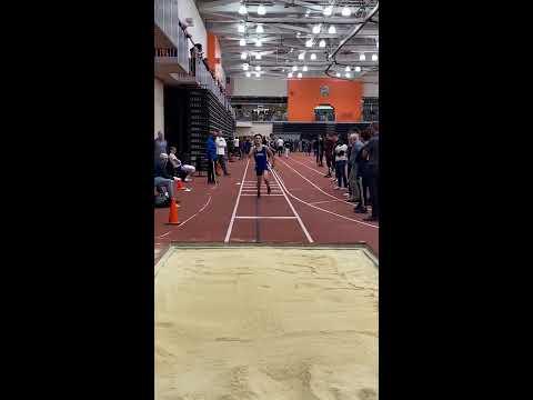Video of Triple Jump 41-8.5
