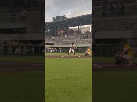 Video of Tommie at Virginia Tech - Impact Baseball -East Coast Championship 8/22