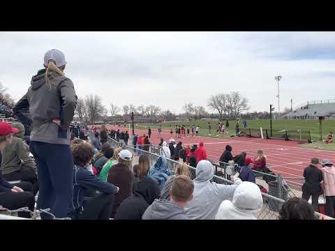 Video of 3rd lap in 4x400m April 26, 2022