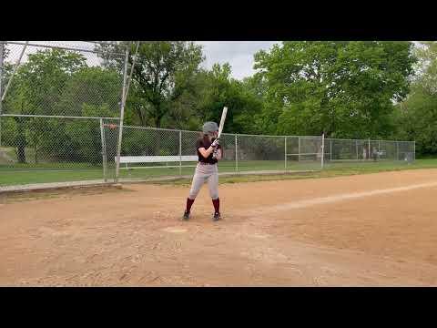Video of Lea Krow - hitting session during 16u practice