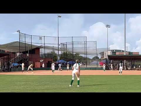 Video of Shallow catch in right field on 2 outs