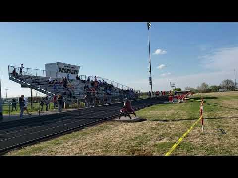 Video of 8th grade 200 meter 24.8