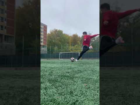 Video of Shooting drills with weak foot outside the box