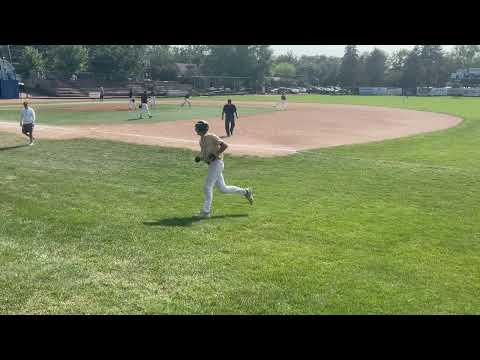 Video of 2 plays from ss in black