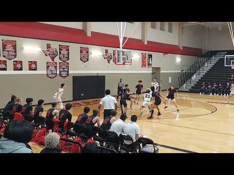 Video of Jovanni Whittaker 2024 1st round district highlights