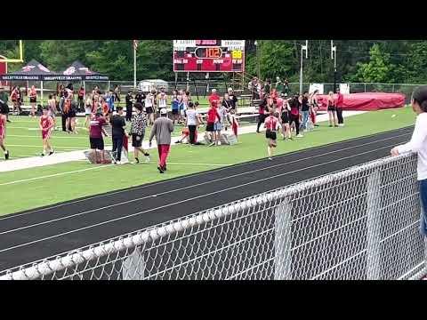 Video of 800m  Emily Pharris PR 2;21