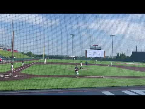 Video of 94 mph exit velo in game