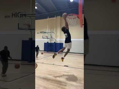 Video of 360 Dunk off a bounce 4/15/22 - Jaiden Randolph 