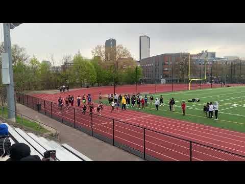 Video of 100meters - 11.8 (first race on a track ever)