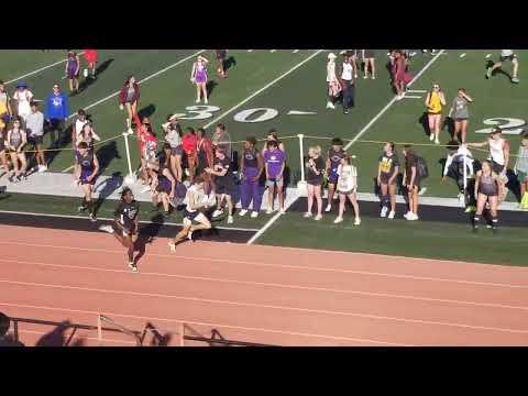 Video of Amarillo relays anchor leg