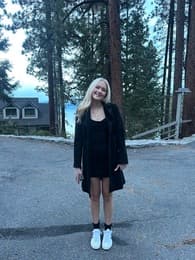 Ella Schweitzer Women's Track recruiting profile image