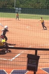 Bailey Daniels Softball recruiting profile image